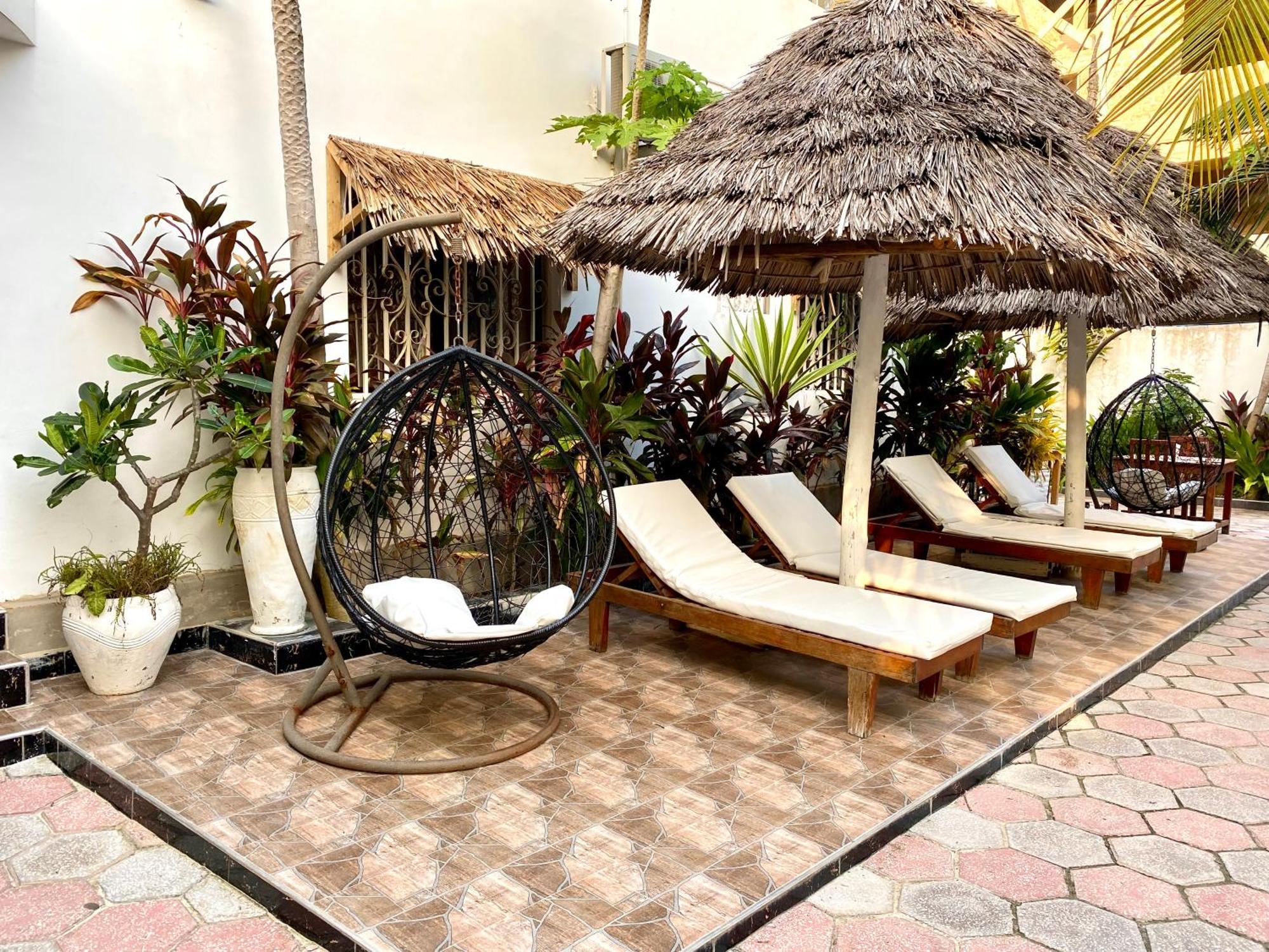 Cezere The Palm Hotel ปาเยอ ภายนอก รูปภาพ