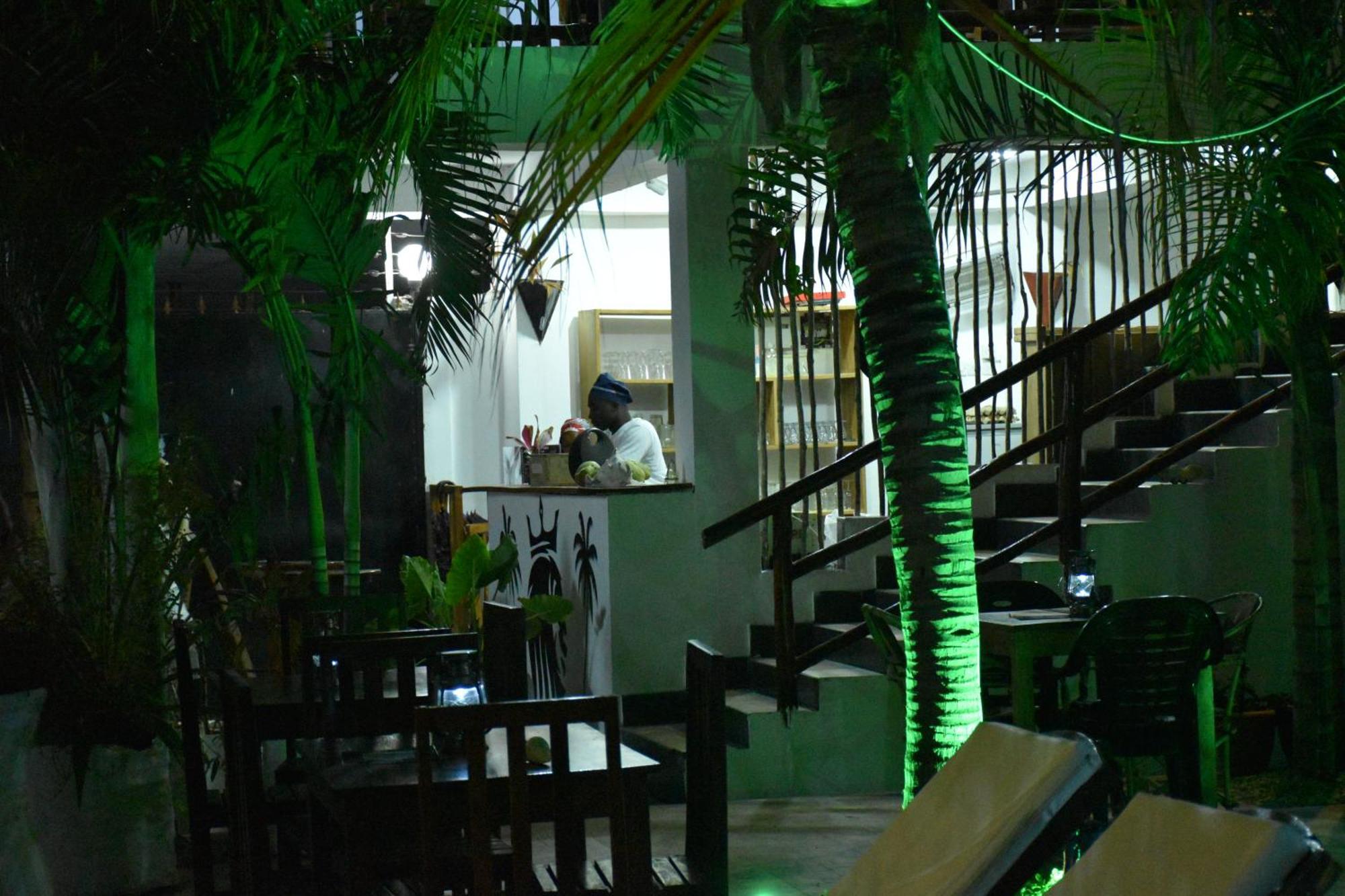 Cezere The Palm Hotel ปาเยอ ภายนอก รูปภาพ