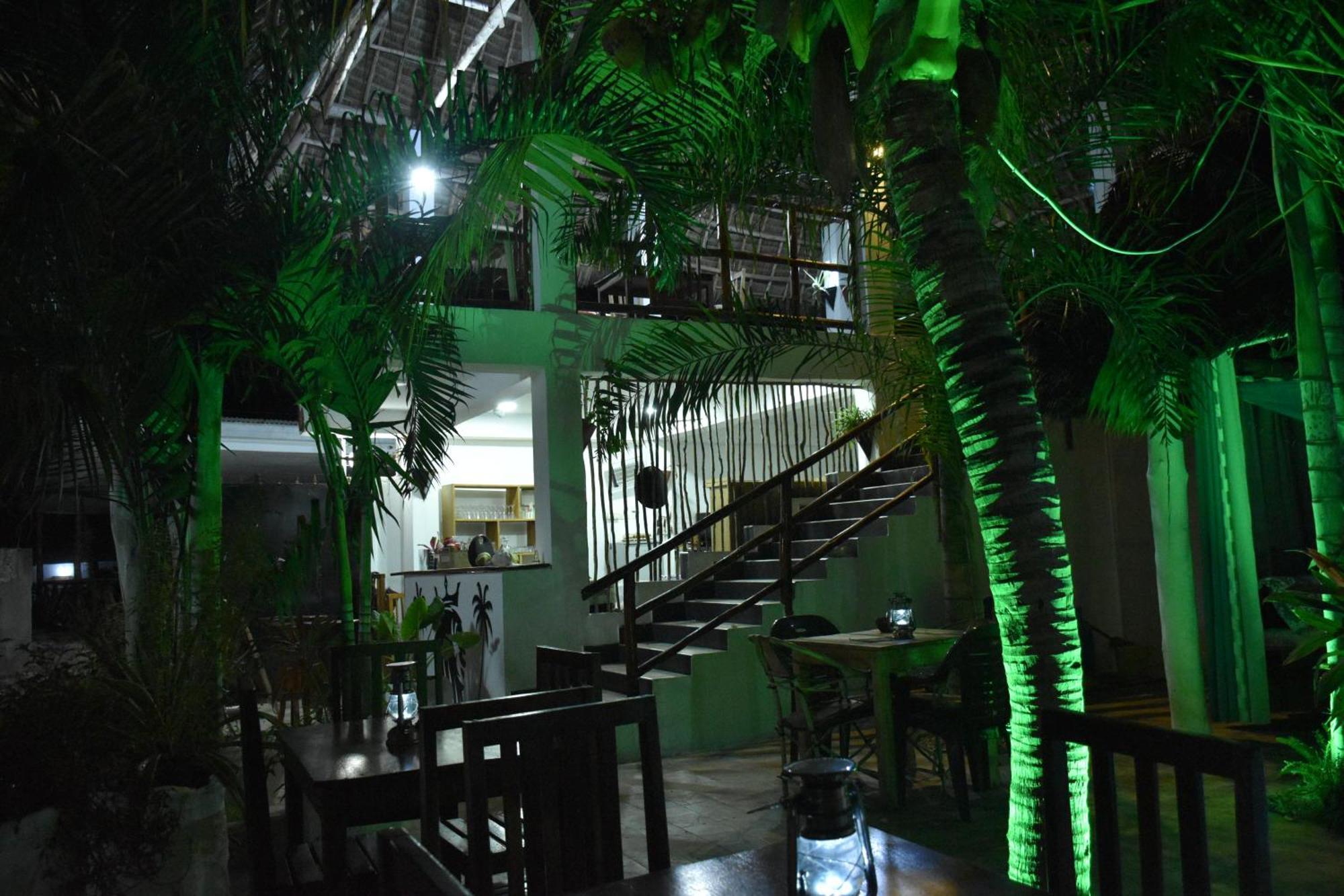 Cezere The Palm Hotel ปาเยอ ภายนอก รูปภาพ