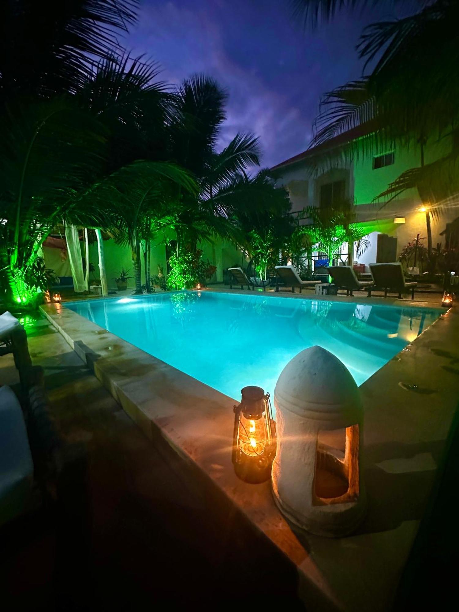 Cezere The Palm Hotel ปาเยอ ภายนอก รูปภาพ