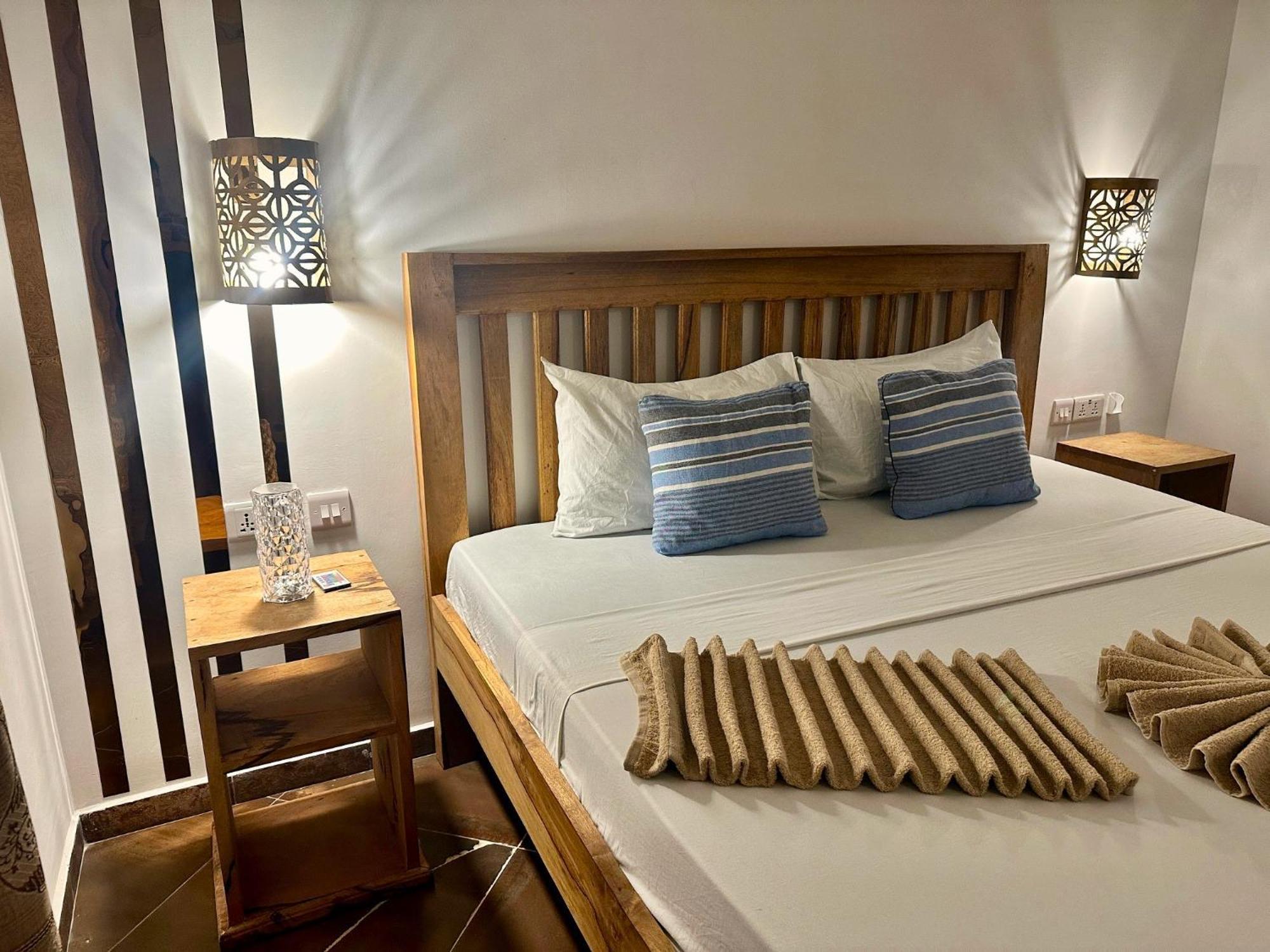 Cezere The Palm Hotel ปาเยอ ภายนอก รูปภาพ